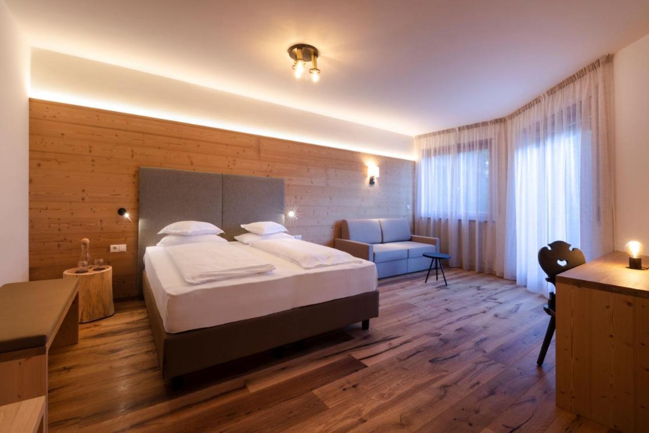 Hotel Der Waldhof à Vollan Extérieur photo