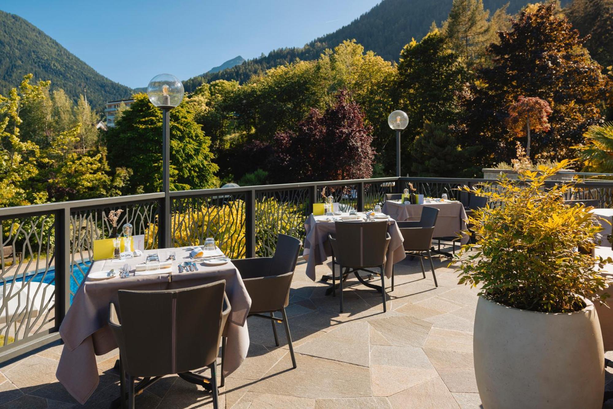 Hotel Der Waldhof à Vollan Extérieur photo